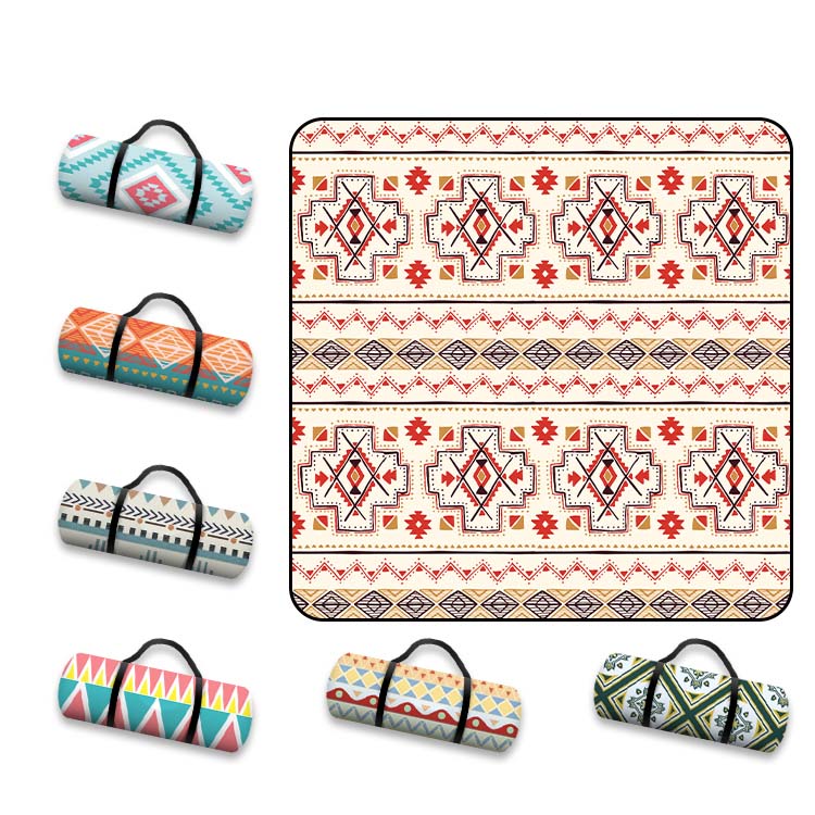 ब्लँकेट पोर्टेबल ODM आउटडोअर ट्रॅव्हल कॅम्पिंग वाळू बीच मॅट