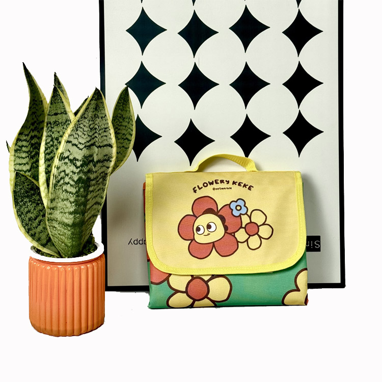 पिकनिक बीच ब्लँकेट आउटडोअर फोल्डेबल वॉटरप्रूफ वाळू चटई